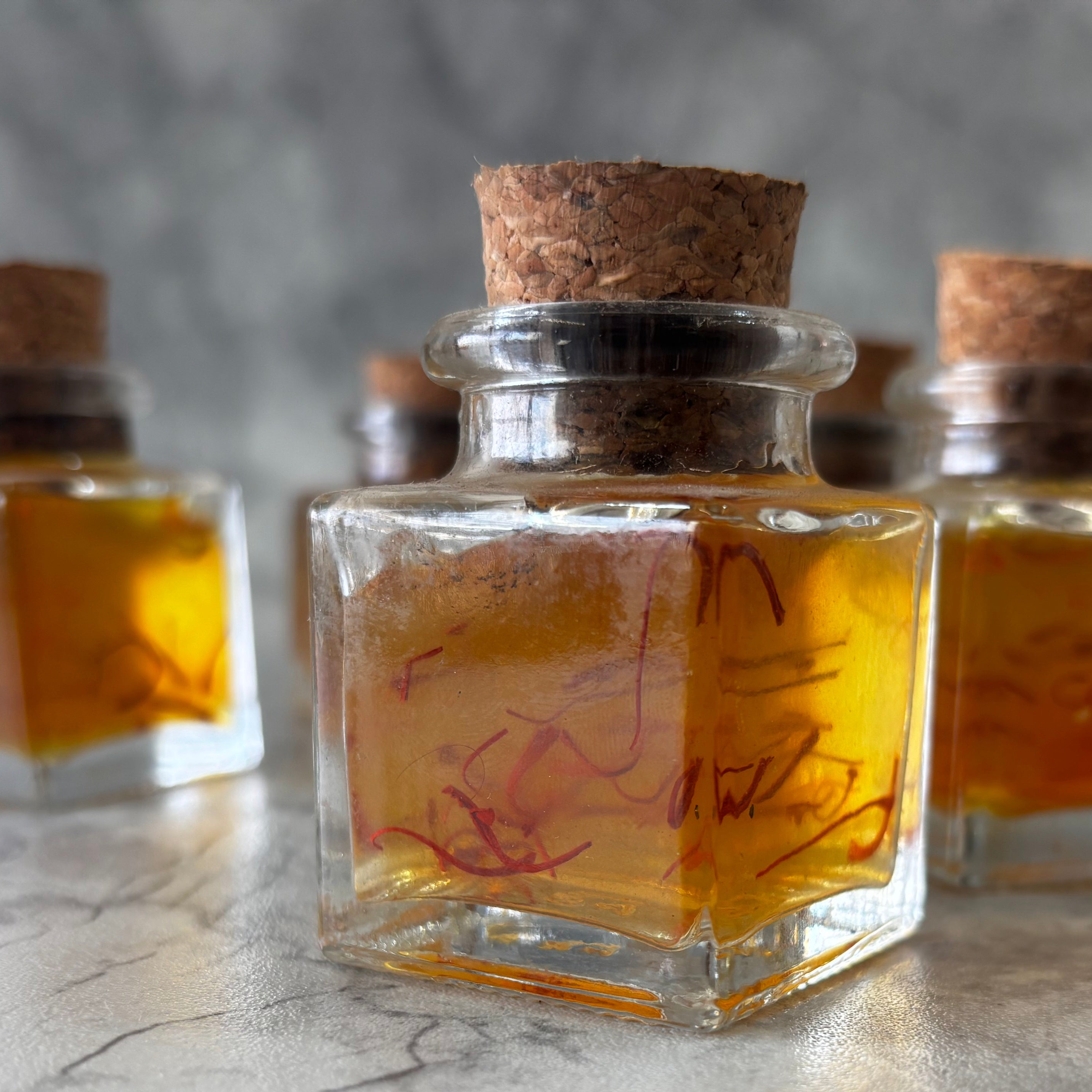 ALOE VERA GEL WITH KESAR | SKIN HYDRATING GEL